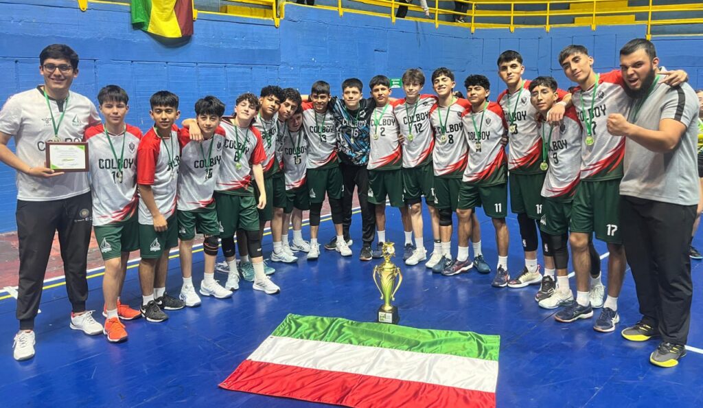 El Colegio de Boyacá se alzó con el campeonato en la Copa Ciudad Armenia de Balonmano 2 Equipo cadete masculino de balonmano, Colegio de Boyacá. Foto: Suministrada a tuiteros Boyacá.