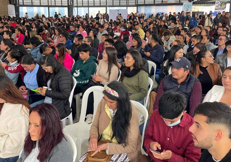 Comfaboy trabaja a diario para cerrar la brecha del desempleo en Boyacá 2 Feria de Empleo Comfaboy. Foto: Prensa Comfaboy.